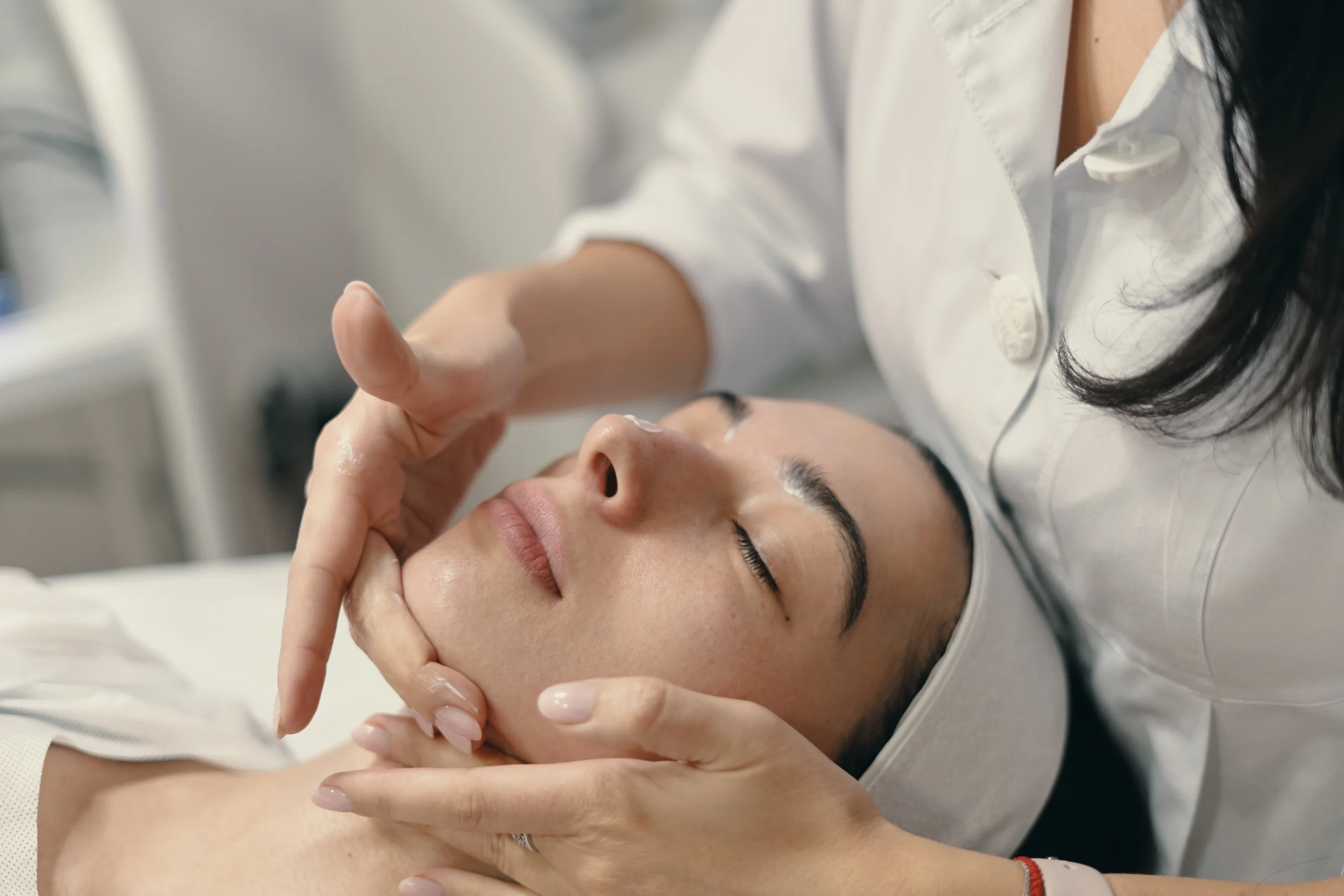 Tratamento de Pele, Cabelo e Unhas